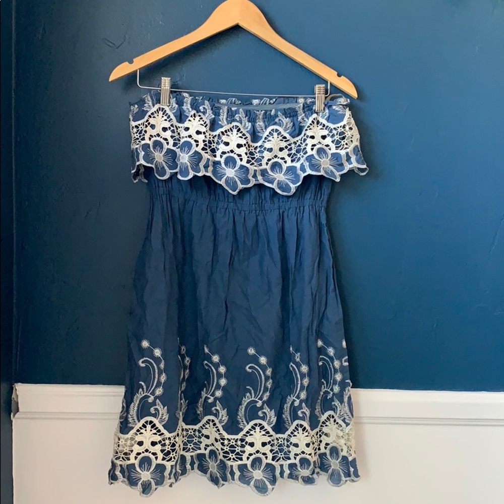 LOVECULTURE STRAPLESS DRESS - Picture 2 of 3